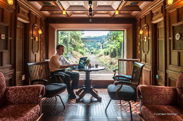 Lounge car of 'Seven Stars in Kyushu' luxury train